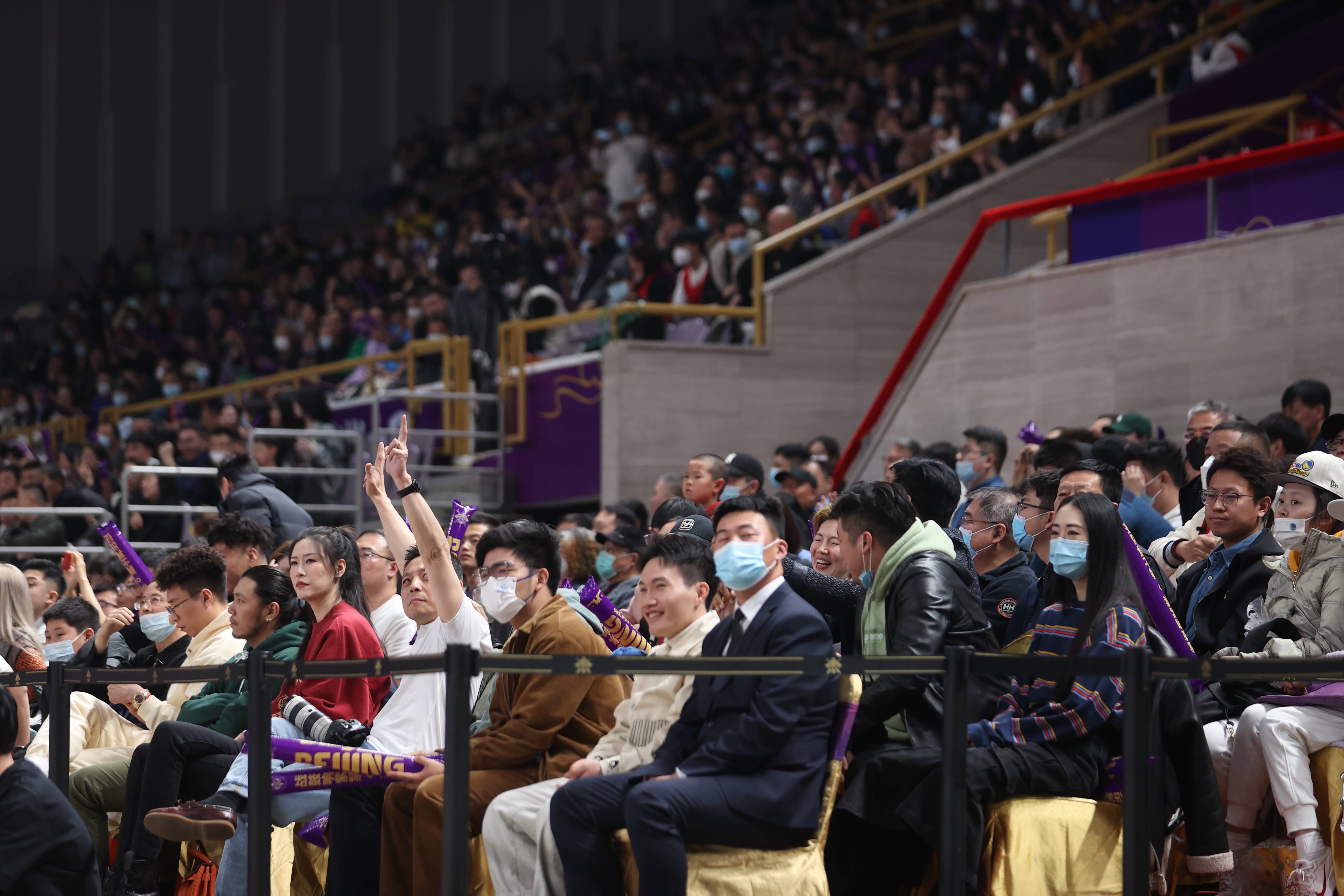 九游体育娱乐 -Ning重返赛场,爆冷首场状态出色,法国队观众沸腾!的简单介绍