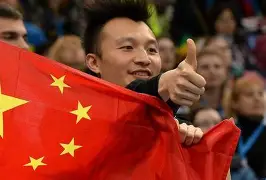 九游体育娱乐 - 体操夜战：徽州天虎队强势横扫江南霹雳队，速度优势明显主场山呼海啸